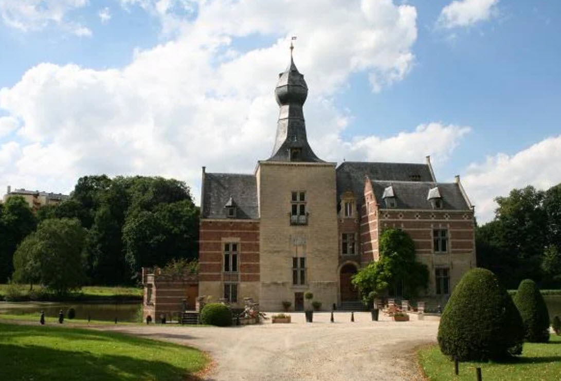 Château de Rivieren, Belgium